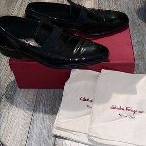 Salvatore Ferragamo Antoane Loafers